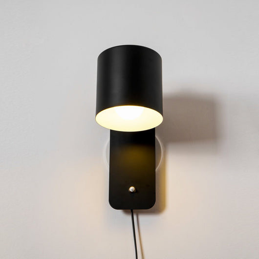 360° Rotatable Plug-In Wall Sconce