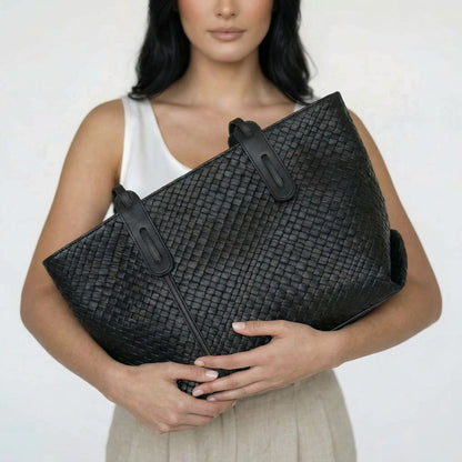 Cécile | Women’s Textured Tote Bag Zipper