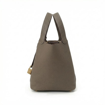 Maëlle | Women’s Leather Bucket Bag with Lock Detail