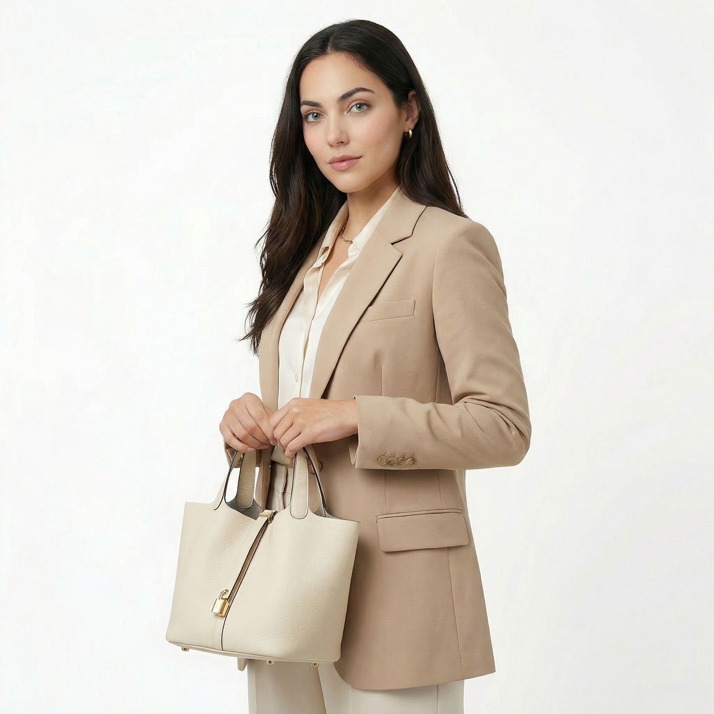 Maëlle | Women’s Leather Bucket Bag with Lock Detail