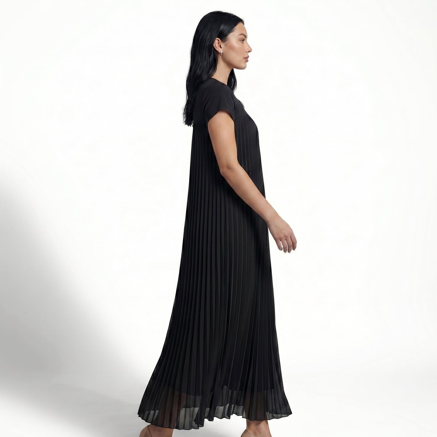 Petra Women's Pleated Oversized Maxi Dress, Sleeveless Round Neck