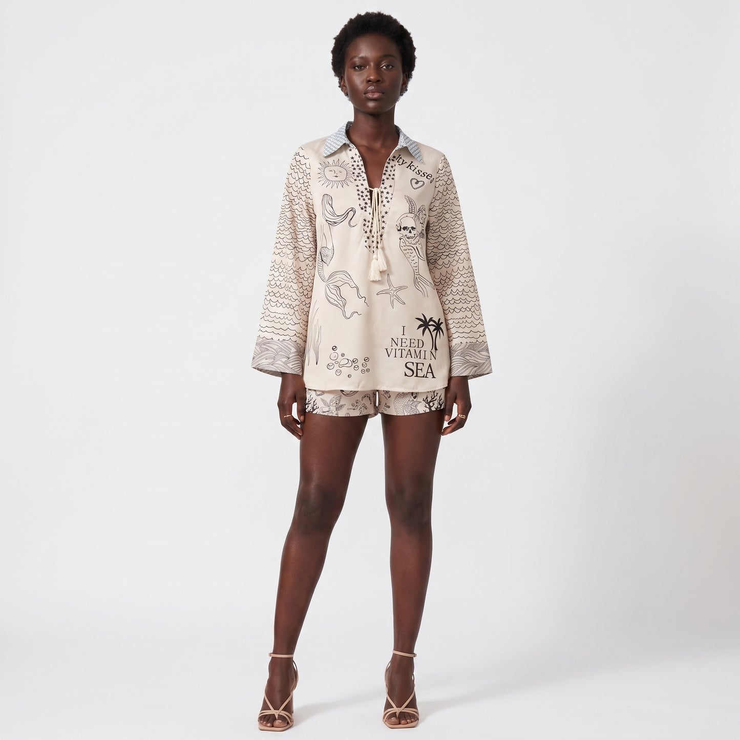 Raya Women's Two-Piece Set Printed Shirt, Mini Shorts