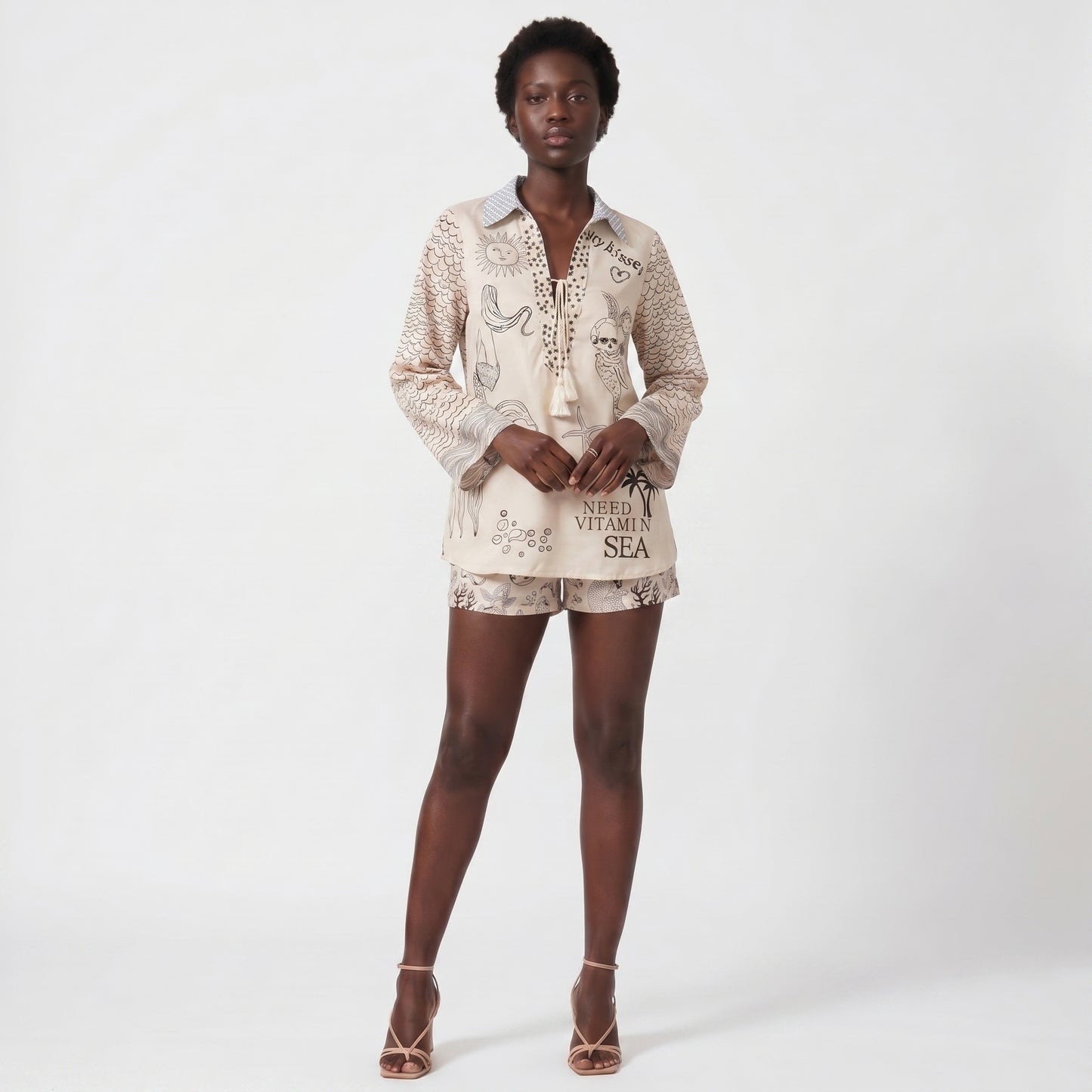 Raya Women's Two-Piece Set Printed Shirt, Mini Shorts