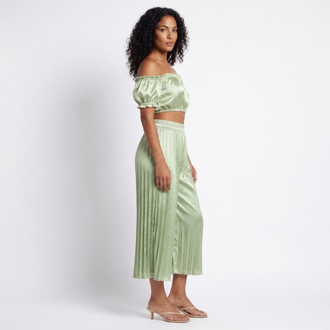 Rosalie Women’s Off-Shoulder Pleated Pants Set