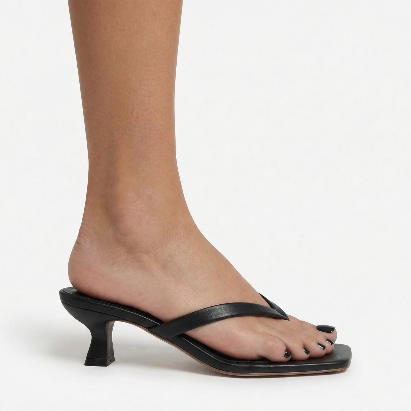 Véronique | Women’s Thong Kitten-Heel Sandals Slip-On