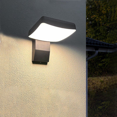 Adjustable IP65 Motion-Sensor Outdoor Wall Light - Warm Light / Wall Switch - Square