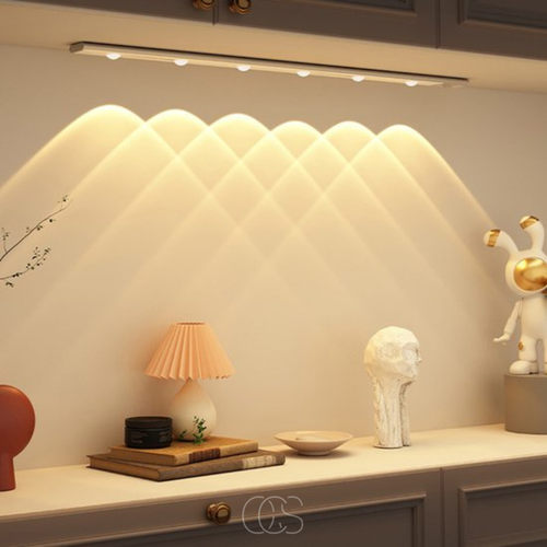 Motion-Sensor USB-Rechargeable LED Cabinet Light