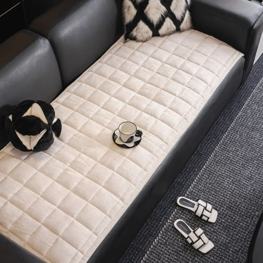 Non-Slip Quilted Sofa Cover Mat - Cream / 70x70cm