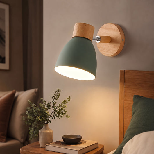 Scandinavian Wooden Wall Sconce - Green