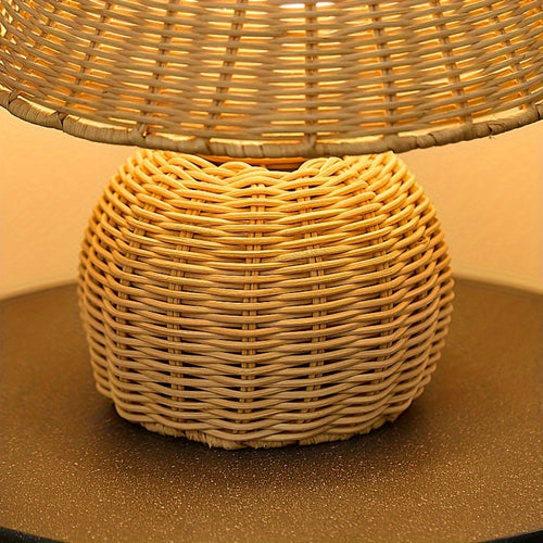 Woven Rattan Table Lamp